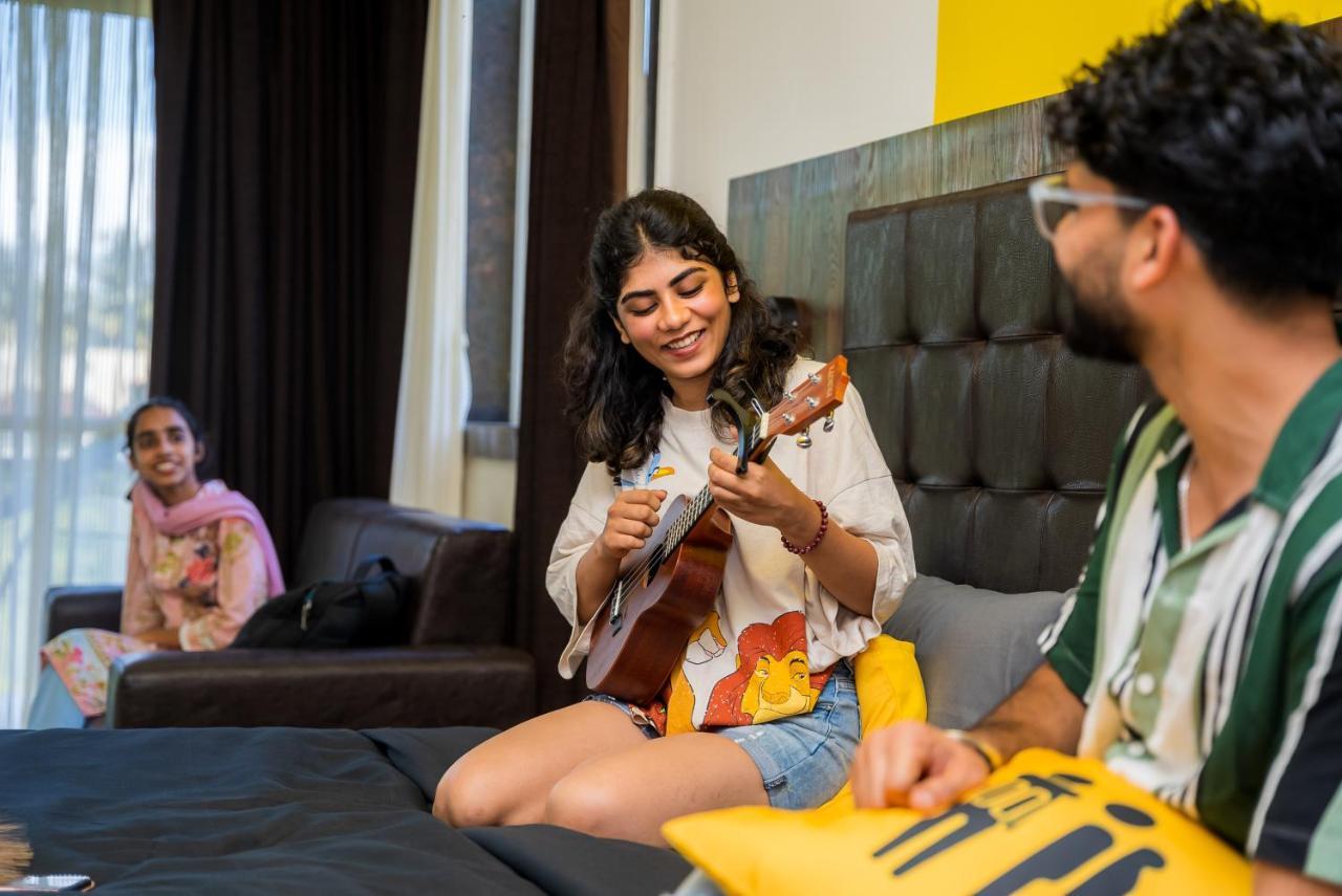 The Hosteller Gokarna Gokarna  Bagian luar foto