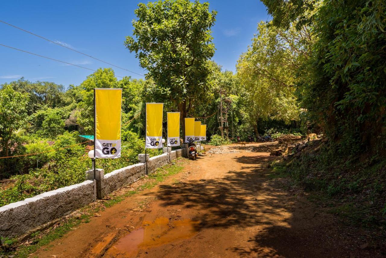 The Hosteller Gokarna Gokarna  Bagian luar foto