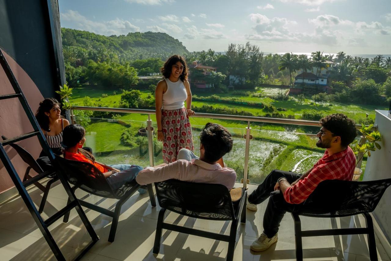 The Hosteller Gokarna Gokarna  Bagian luar foto