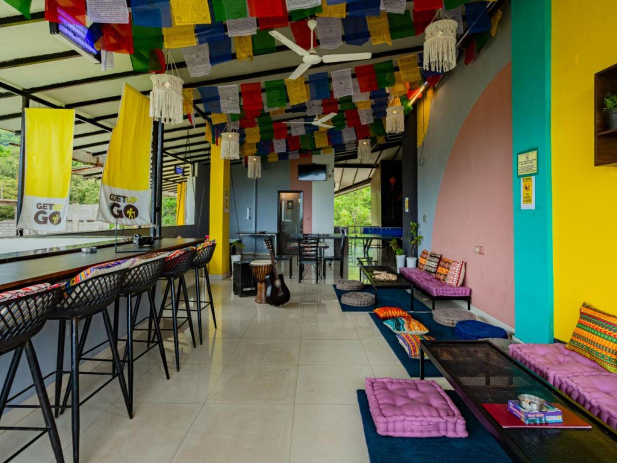 The Hosteller Gokarna Gokarna  Bagian luar foto