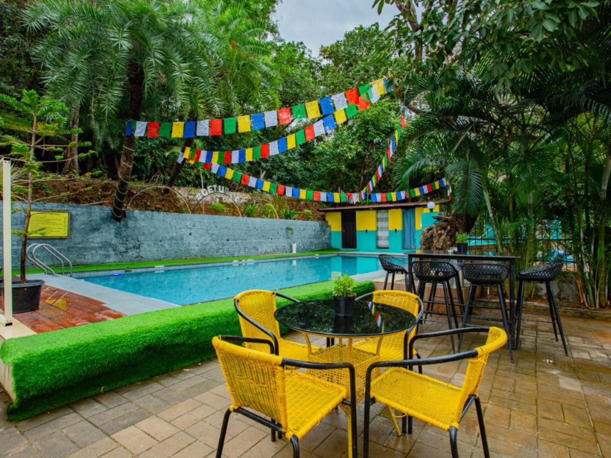 The Hosteller Gokarna Gokarna  Bagian luar foto