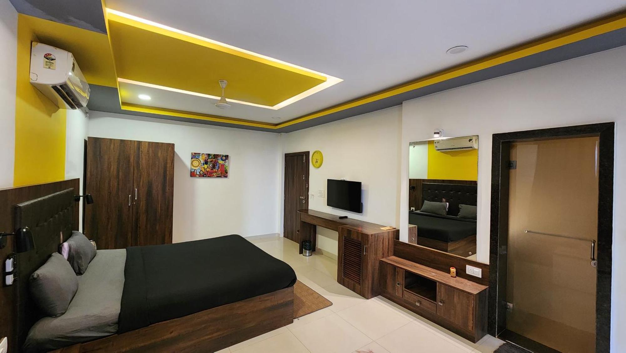 The Hosteller Gokarna Gokarna  Bagian luar foto
